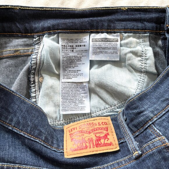 Levi’s 505 Straight Dark Wash Jeans Sz 12 Short Classic Mid Rise Denim - Picture 6 of 8